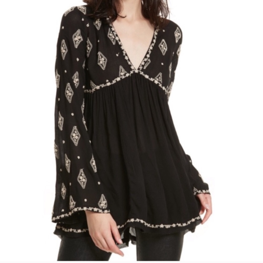 Free People Embroidered V Neck Peasant Blouse XS